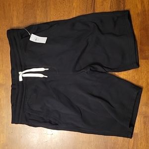 Brand new without tags,size xl (14-16 plus) old navy shorts